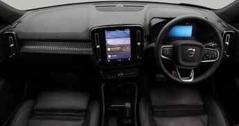 Volvo XC40 RECHARGE TWIN AWD