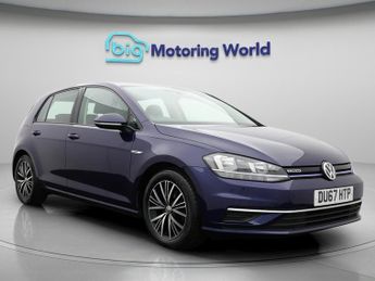 Volkswagen Golf SE NAVIGATION TSI EVO DSG