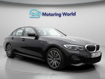 BMW 330 330E M SPORT
