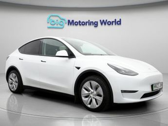 Tesla Model Y LONG RANGE AWD