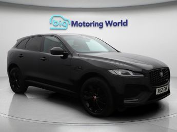 Jaguar F-Pace R-DYNAMIC SE