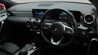 Mercedes-Benz CLA CLA 200 AMG LINE
