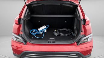 Hyundai KONA PREMIUM