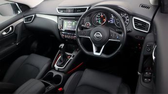 Nissan Qashqai DIG-T TEKNA DCT