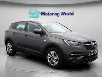 Vauxhall Grandland SE