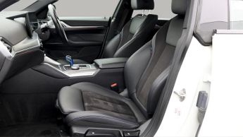 BMW i4 EDRIVE40 M SPORT
