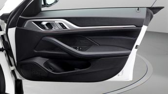 BMW i4 EDRIVE40 M SPORT