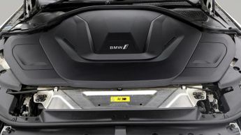 BMW i4 EDRIVE40 M SPORT