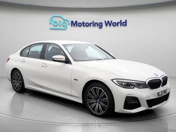 BMW 330 330E M SPORT