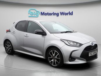 Toyota Yaris DYNAMIC