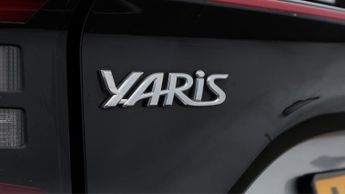 Toyota Yaris DYNAMIC