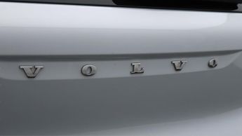 Volvo XC40 T3 MOMENTUM