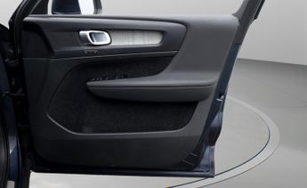 Volvo XC40 B4 INSCRIPTION PRO