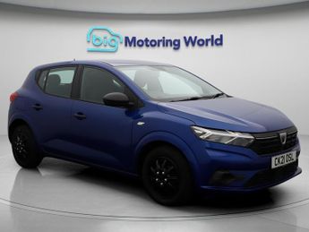Dacia Sandero ESSENTIAL SCE