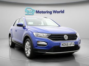Volkswagen T-Roc SE TSI