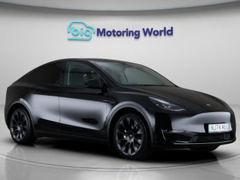 Tesla Model Y LONG RANGE AWD