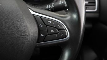 Renault Megane ICONIC E-TECH