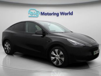 Tesla Model Y BASE