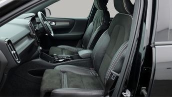 Volvo XC40 RECHARGE T5 R-DESIGN PRO