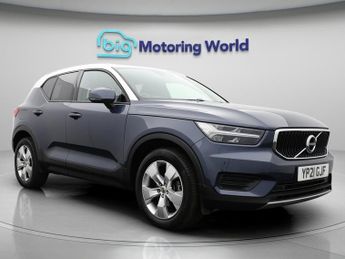 Volvo XC40 T3 MOMENTUM