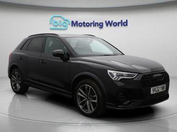 Audi Q3 TFSI S LINE BLACK EDITION