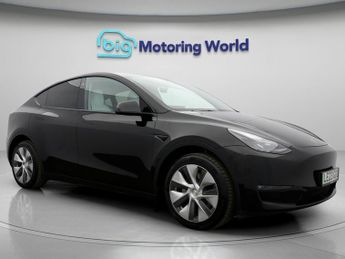 Tesla Model Y LONG RANGE AWD