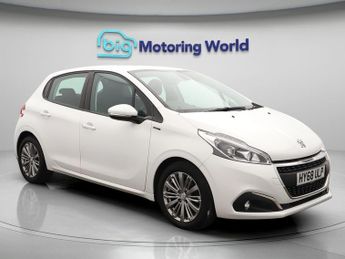 Peugeot 208 S/S SIGNATURE