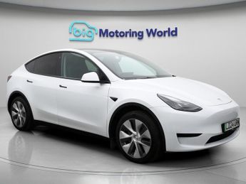 Tesla Model Y BASE
