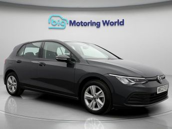 Volkswagen Golf LIFE TSI