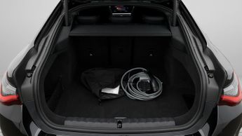 BMW i4 EDRIVE40 M SPORT