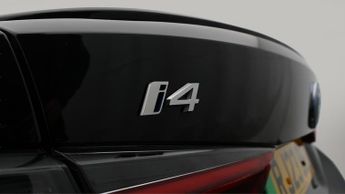 BMW i4 EDRIVE40 M SPORT