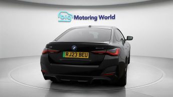 BMW i4 EDRIVE40 M SPORT