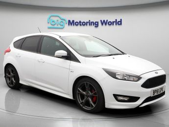 Ford Focus ST-LINE X
