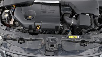 Land Rover Range Rover Evoque R-DYNAMIC SE