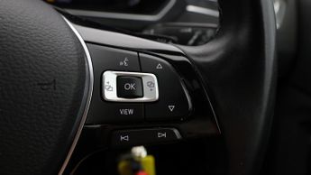 Volkswagen Tiguan SEL TDI 4MOTION DSG