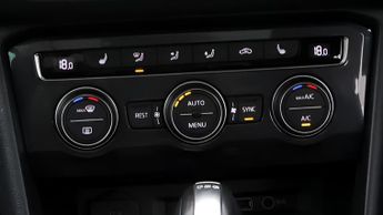 Volkswagen Tiguan SEL TDI 4MOTION DSG
