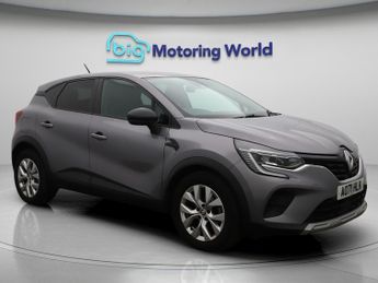 Renault Captur ICONIC TCE