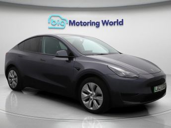 Tesla Model Y BASE