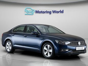 Volkswagen Passat SE NAV TDI