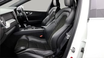 Volvo XC60 D5 POWERPULSE R-DESIGN AWD