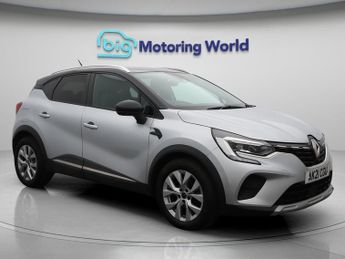 Renault Captur ICONIC TCE