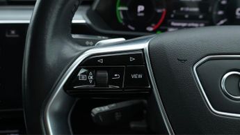 Audi e-tron QUATTRO SPORT