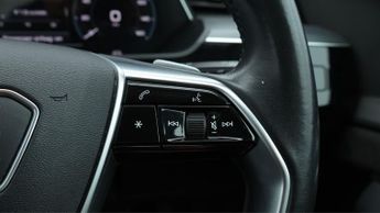Audi e-tron QUATTRO SPORT