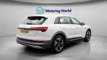 Audi e-tron QUATTRO SPORT