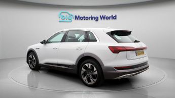 Audi e-tron QUATTRO SPORT