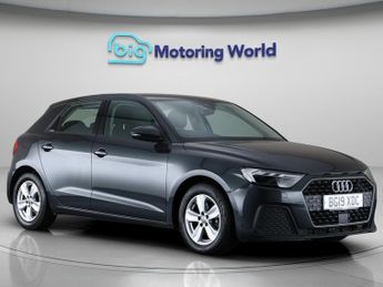 Audi A1 SPORTBACK TFSI SE