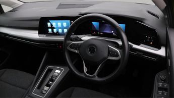 Volkswagen Golf LIFE ETSI DSG