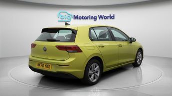 Volkswagen Golf LIFE ETSI DSG