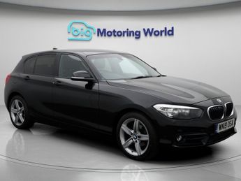 BMW 118 118I SPORT