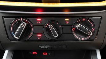 SEAT Arona ECOTSI SE TECHNOLOGY DSG